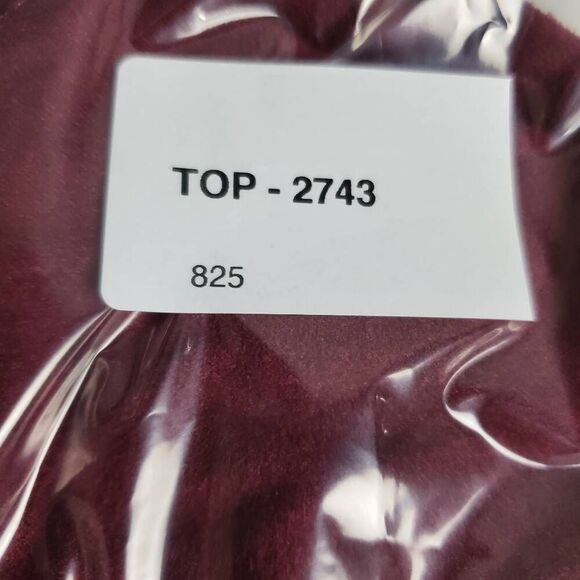 Vanity Women’s Sleeveless Vest Maroon Crochet Lace Suede Look Size M - Picture 7 of 7